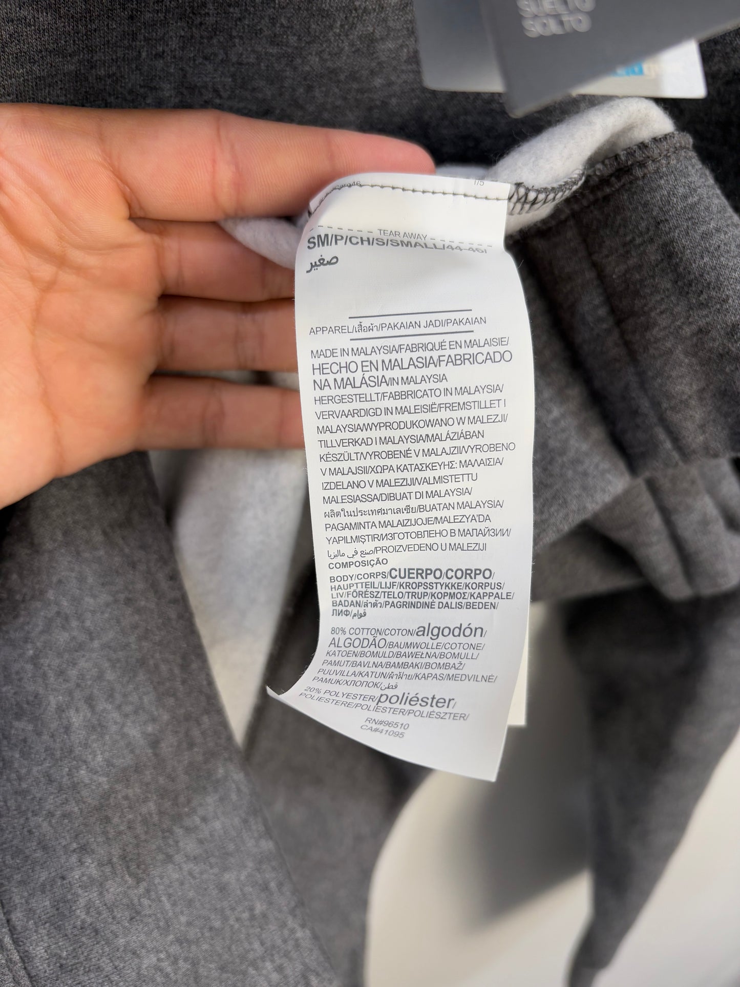 Under Armor Center Logo Hoodie (Small)