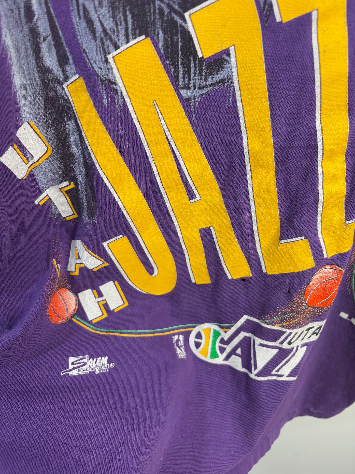 1992 Utah Jazz Aerial Assault t-shirt (Large)